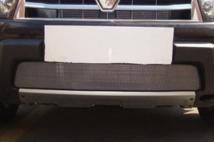 Сетка защитная в бампер Standart хром Strelka Renault Duster 2011-2019 ― Auto-Clover