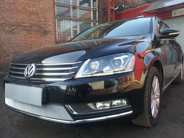 Сетка защитная в бампер Standart хром Strelka Volkswagen Passat B7 2010-2015 no.6570