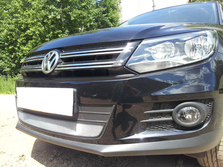 Сетка защитная в бампер Standart хром Strelka Volkswagen Tiguan I 2008-2016 no.6603