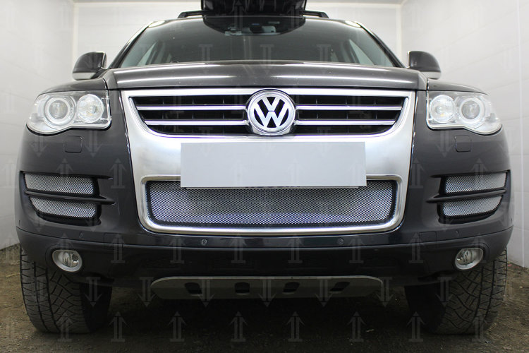 Сетка защитная в бампер Standart хром Strelka Volkswagen Touareg I 2002-2009 12700