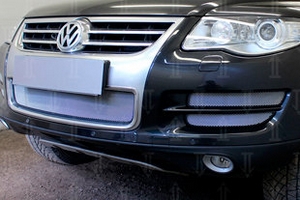 Сетка защитная в бампер Standart хром Strelka Volkswagen Touareg I 2002-2009 ― Auto-Clover