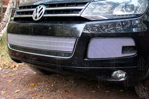 Сетка защитная в бампер Standart хром Strelka Volkswagen Touareg II 2010-2018 ― Auto-Clover
