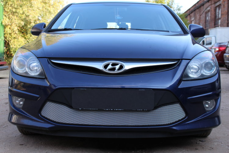 Сетка защитная в бампер Standart хром Strelka Hyundai i30 2007-2012 no.6773