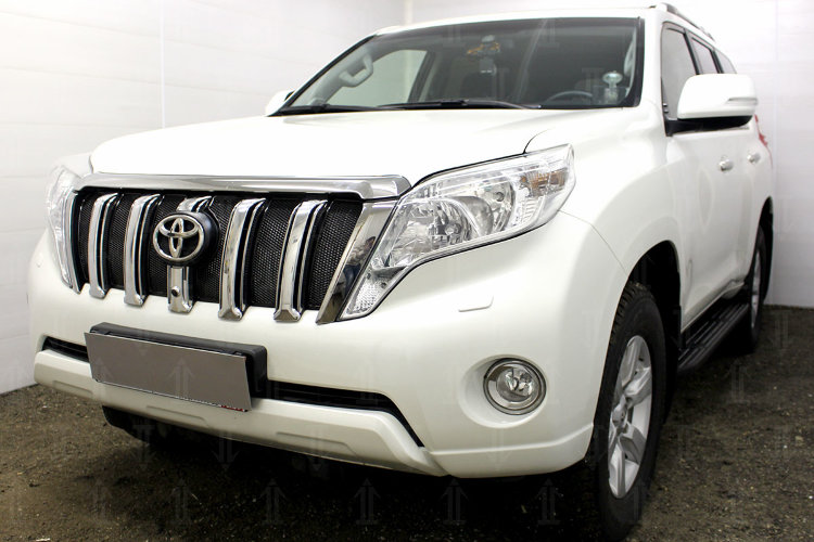 Сетка защитная в решетку радиатора Premium черный Strelka Toyota Land Cruiser Prado 150 2010-2019 no.6364