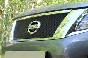 Сетка защитная в решетку радиатора Premium черный Strelka Nissan Pathfinder 2014-2019 ― Auto-Clover