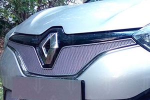Сетка защитная в решетку радиатора Premium хром Strelka Renault Kaptur 2013-2019 ― Auto-Clover