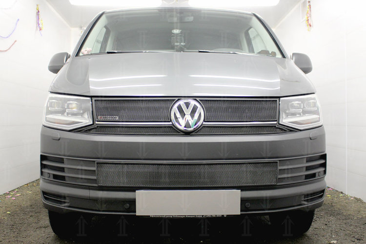Сетка защитная в решетку радиатора Standart черный Strelka Volkswagen Transporter T6 2015-2019 no.6620