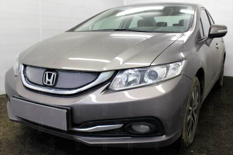Сетка защитная в решетку радиатора Standart хром Strelka Honda Civic IX 2012-2019 no.5985
