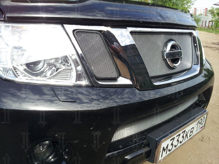 Сетка защитная в решетку радиатора Standart хром Strelka Nissan Pathfinder 2004-2013 no.6479