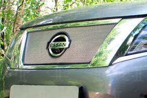 Сетка защитная в решетку радиатора Standart хром Strelka Nissan Pathfinder 2014-2019 ― Auto-Clover