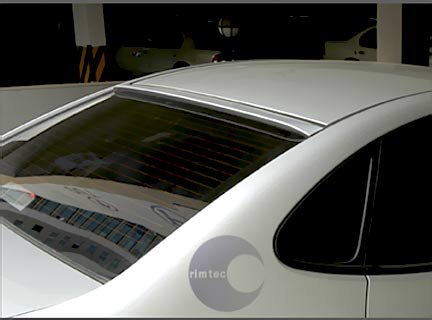 Спойлер стекла Rimtec Hyundai Elantra 2006-2010 0750