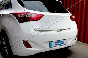 Стальная накладка на кромку багажника Omsa Line Hyundai i30 2012-2017 ― Auto-Clover