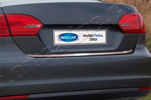 Стальная накладка на кромку багажника Omsa Line Volkswagen Jetta VI 2011-2019 ― Auto-Clover