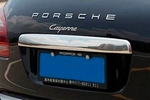 Стальная накладка на крышку багажника над номером OEM-Tuning Porsche Cayenne 2011-2019