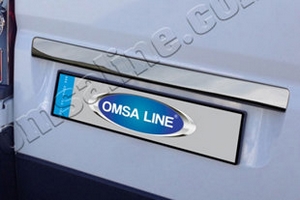 Стальная накладка на крышку багажника над номером Omsa Line Citroen Jumper 2006-2019 ― Auto-Clover