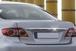 Стальная накладка на крышку багажника над номером Omsa Line Toyota Corolla 2007-2013