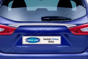 Стальная накладка на крышку багажника над номером Omsa Line Nissan Qashqai 2014-2019 ― Auto-Clover