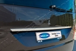 Стальная накладка на крышку багажника над номером Omsa Line Volkswagen Transporter T6 2015-2019