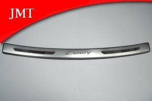 Стальная накладка на площадку заднего бампера JMT Toyota Camry 2006-2011 ― Auto-Clover