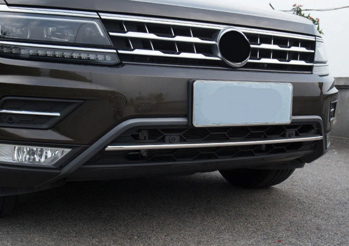 Стальная накладка на решетку воздухозаборника (Off-Road) OEM-Tuning Volkswagen Tiguan II 2016-2019 no.521
