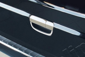 Стальная накладка на ручку багажника Omsa Line Mercedes-Benz Vito W639 2003-2014 ― Auto-Clover