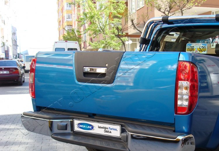 Стальная накладка на ручку багажника Omsa Line Nissan Navara 2004-2015 no.13650