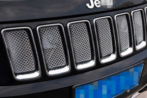Стальная вставка в решетку радиатора OEM-Tuning Jeep Grand Cherokee 2010-2019 ― Auto-Clover
