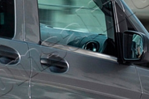 Стальные молдинги на окна дверей (низ) Omsa Line Mercedes-Benz Vito W447 2014-2019 ― Auto-Clover