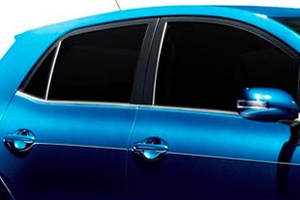 Стальные молдинги на окна дверей (низ) Omsa Line Toyota Auris 2006-2013 ― Auto-Clover
