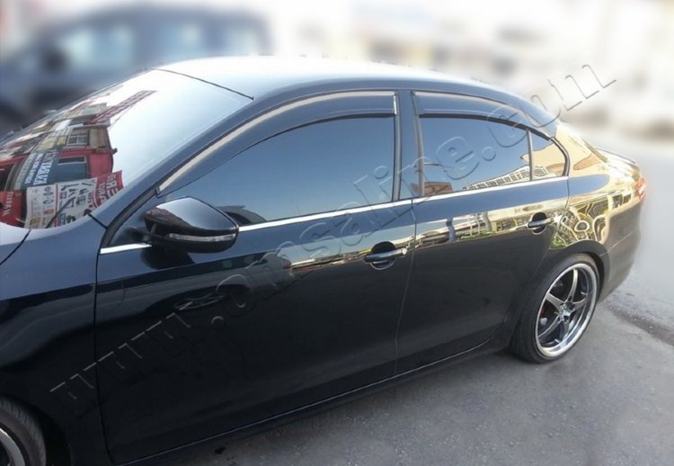 Стальные молдинги на окна дверей (низ) Omsa Line Volkswagen Jetta VI 2011-2019 no.15573