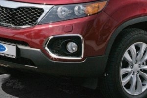 Стальные накладки на противотуманные фары Omsa Line KIA Sorento 2009-2012 ― Auto-Clover