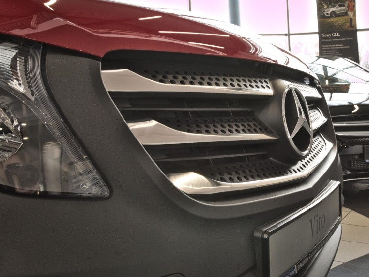 Стальные накладки на решетку радиатора Croni Mercedes-Benz Vito W447 2014-2019 no.3591