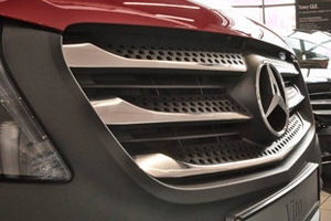 Стальные накладки на решетку радиатора Croni Mercedes-Benz Vito W447 2014-2019 ― Auto-Clover