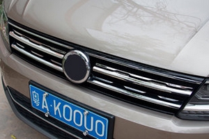 Стальные накладки на решетку радиатора OEM-Tuning Volkswagen Tiguan II 2016-2019 ― Auto-Clover