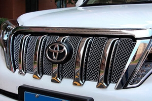 Стальные вставки в решетку радиатора OEM-Tuning Toyota Land Cruiser Prado 150 2010-2019 ― Auto-Clover