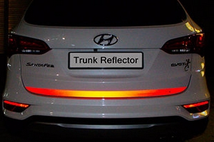 Стикер светоотражающий на крышку багажника Racetech Hyundai Santa Fe 2012-2018 ― Auto-Clover