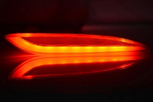 Светодиодный рефлектор заднего бампера (вар. 2) Saewon Hyundai Elantra 2010-2015 ― Auto-Clover