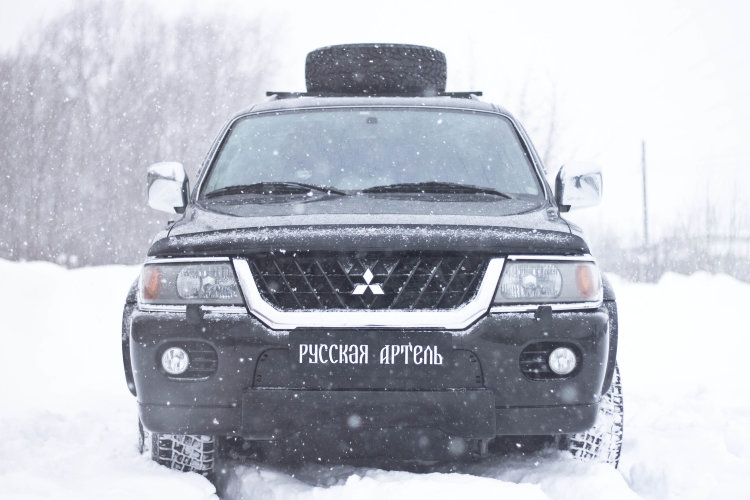 Заглушка зимняя решетки радиатора Русская Артель Mitsubishi Pajero Sport I 1996-2008 no.18582