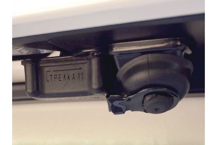 Защита камеры заднего вида Стрелка Peugeot Traveller 2017-2019 no.11
