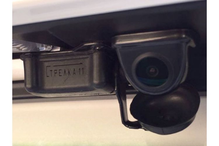 Защита камеры заднего вида Стрелка Hyundai Santa Fe 2012-2018 no.392
